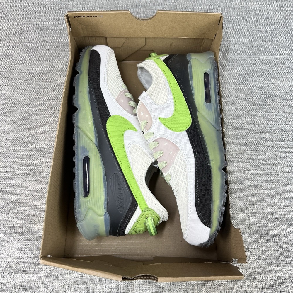 Nike Air Max 90 Terrascape Vivid Green New DM0033-001 Mens Size 11.5 - Picture 9 of 10